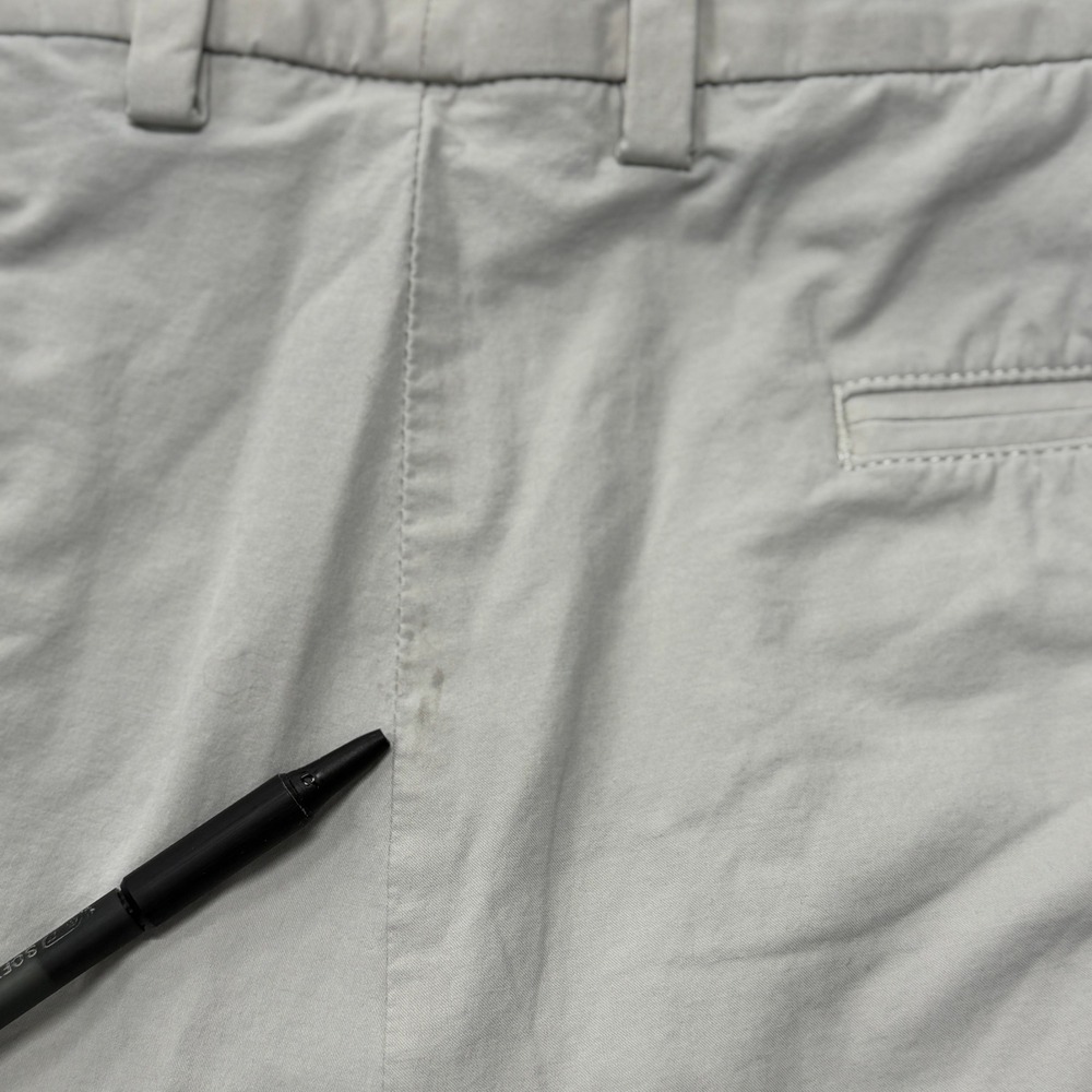 Vineyard Vines On The Go Shorts Men 40 OTG Light Gray Cotton Blend Stretch Chino - Picture 3 of 10